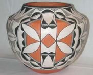 Peublo Pottery, Acoma, Hopi, Santa Domingo, Santa Clara, Jemez and Cochiti at Native American Trading Company